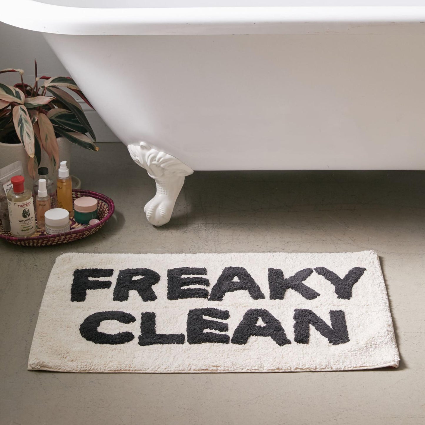 Playful Splash: Fun Bathroom Mat