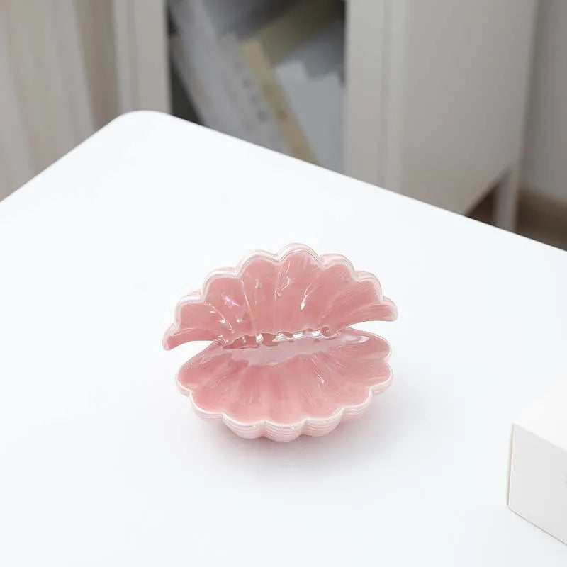 Ceramic Shell Storage Dish
