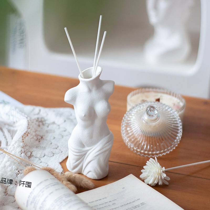 Ceramic Silhouette Vase