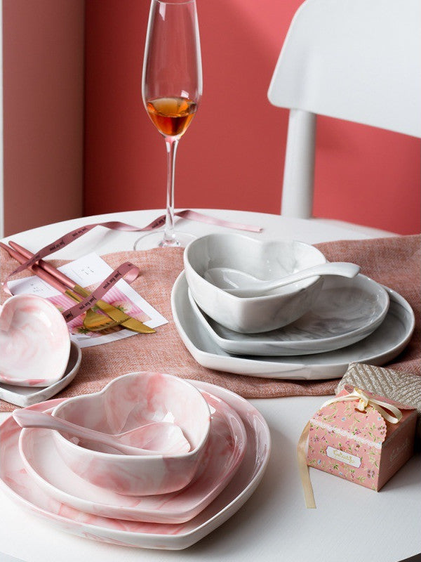 Heartfelt Table: Ceramic Heart-shaped Tableware