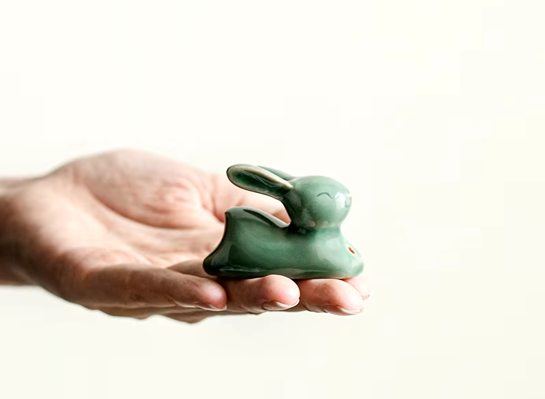 Lucky Rabbit Aroma - Jade Rabbit Incense Holder