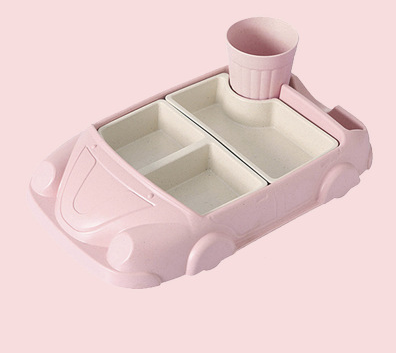 Zoom Zest: Fun Car-Shaped Tableware for Kids