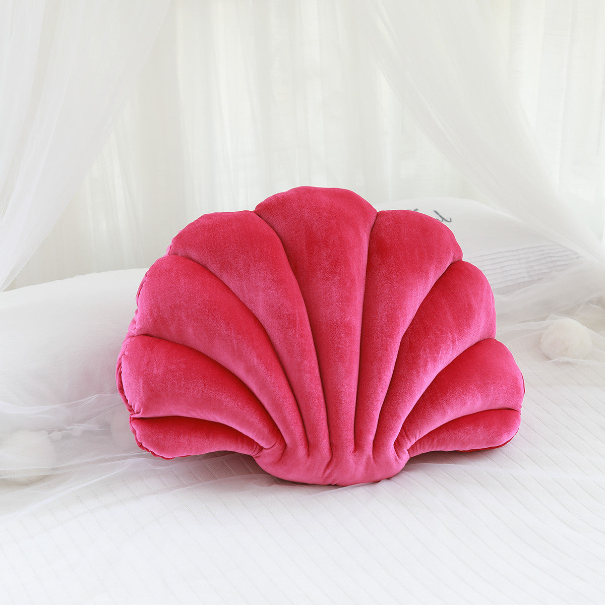 Ocean Bloom: Vibrant Shell-Shaped Cushions