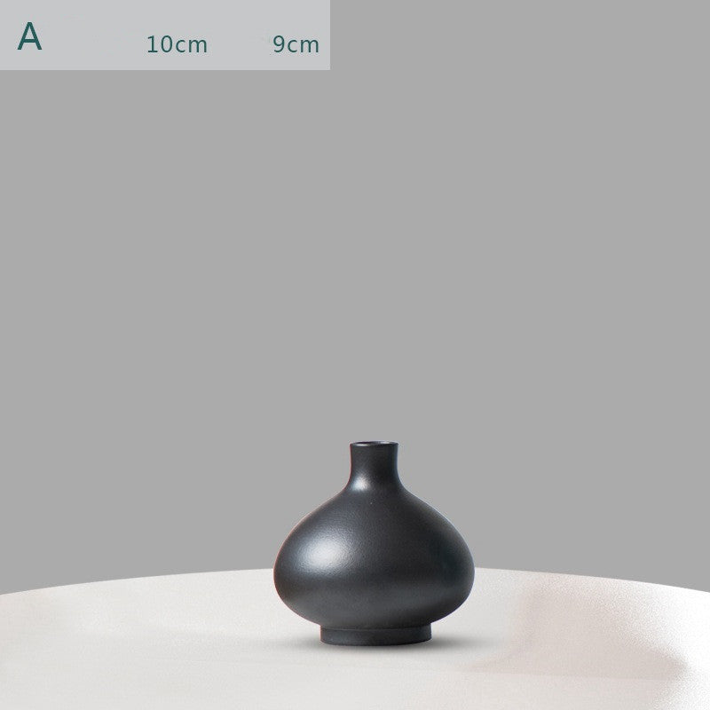 Vivid Essence: Creative Ceramic Vases