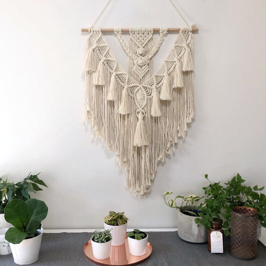 Boho Chic Macrame Dreamcatcher: Hand-Woven Pendant Wall Hanging