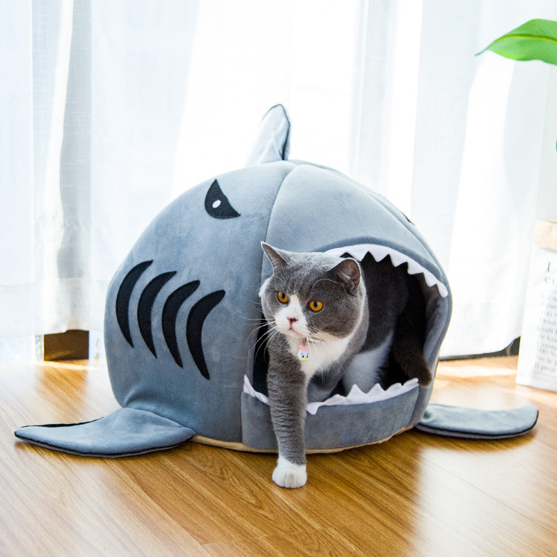 Shark Cozy Haven: Pet Bed for Small Dogs and Cats