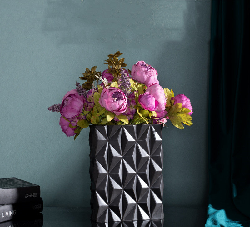 Contempo Vase: Modern Vase