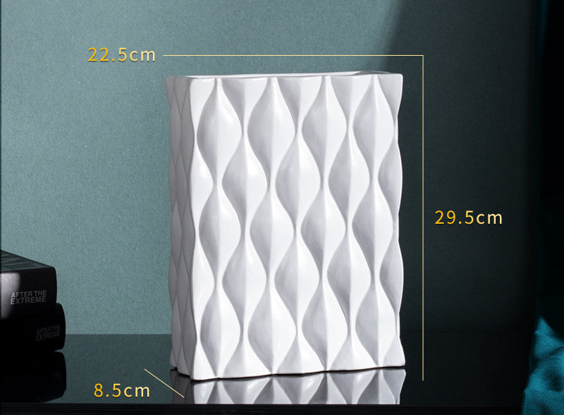 Contempo Vase: Modern Vase