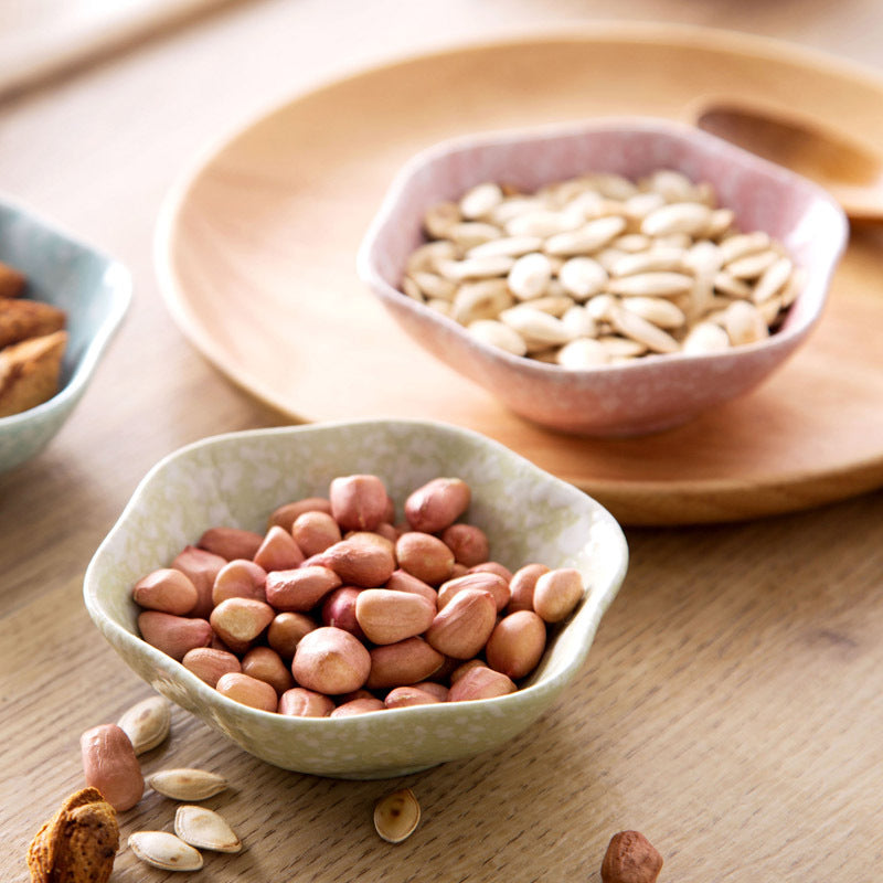 Blossom Bites: Cute Cherry Blossom Ceramic Sauce Dishes