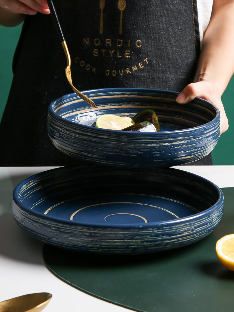 Golden Swirl: Ceramic Dinnerware