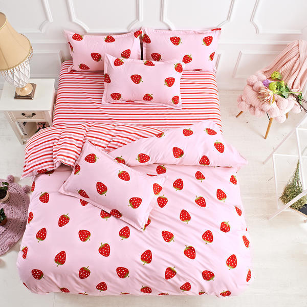 Berry Dream Bedding Set