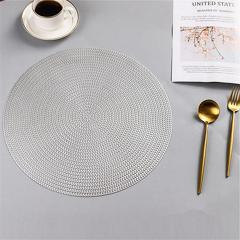 Golden Loom: Metallic Western-Style Woven Placemat