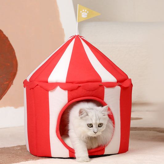 Circus Comfort: Circus-Themed Pet Bed