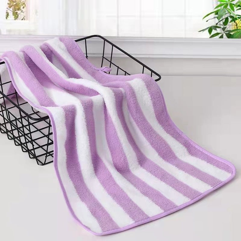 Soft Stripe Coral Comfort: Absorbent Towels