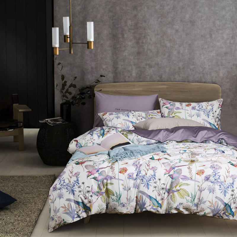 Vibrant Dreams: Colourful Patterned Bedding Set