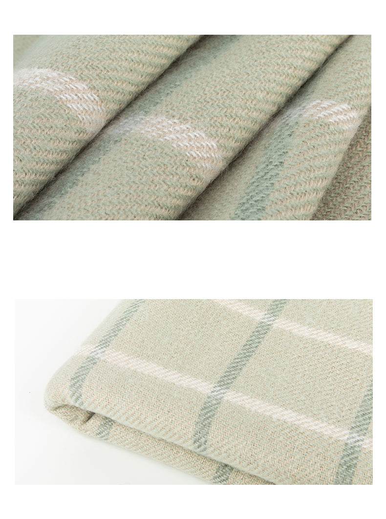 Cozy Cabin Plaid Throw