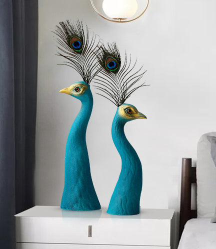 Avian Elegance: Quirky Peacock Vase