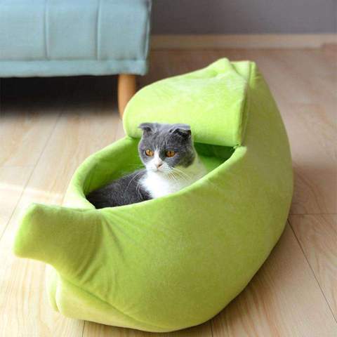 Banana Bunch Pet Bed