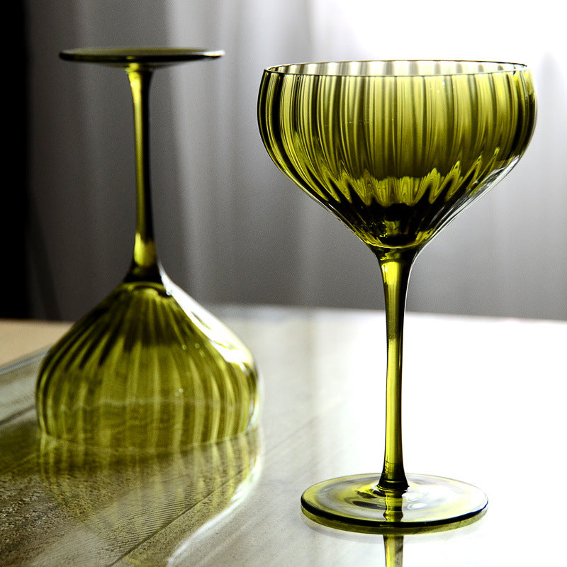 Emerald Elegance Art Deco Wine Glass