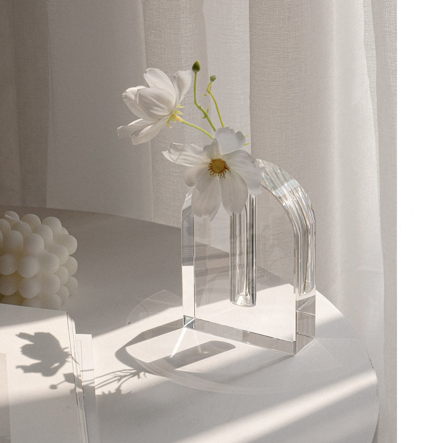 Enchanted Elegance: Transparent Crystal Vase