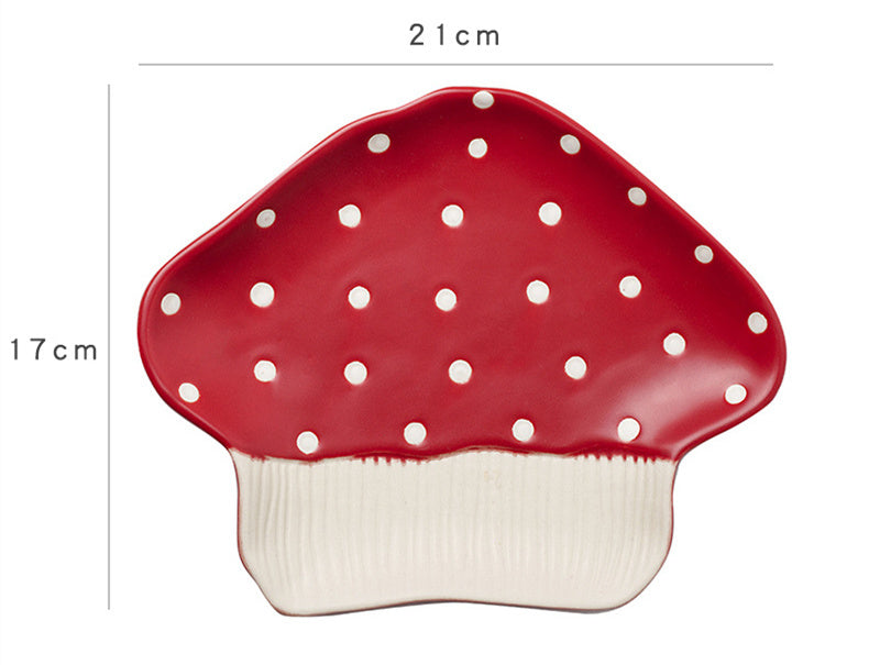 Scarlet Shroom: Red Mushroom Tableware