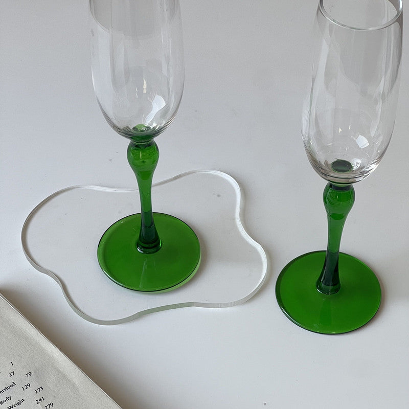 Emerald Elegance: Stem Wine Glass