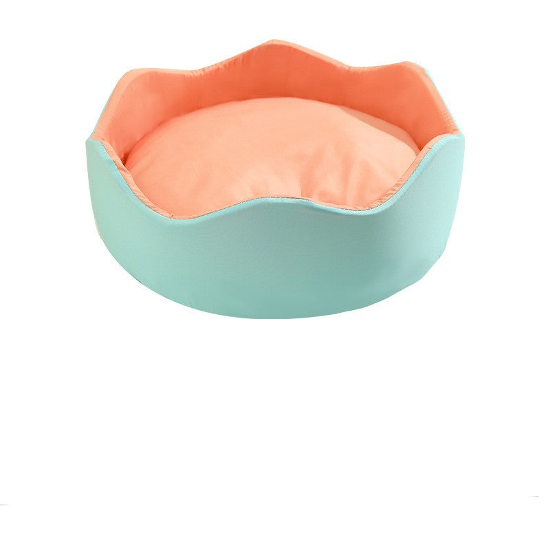 Rainbow Retreat: Colourful Nest Pet Bed