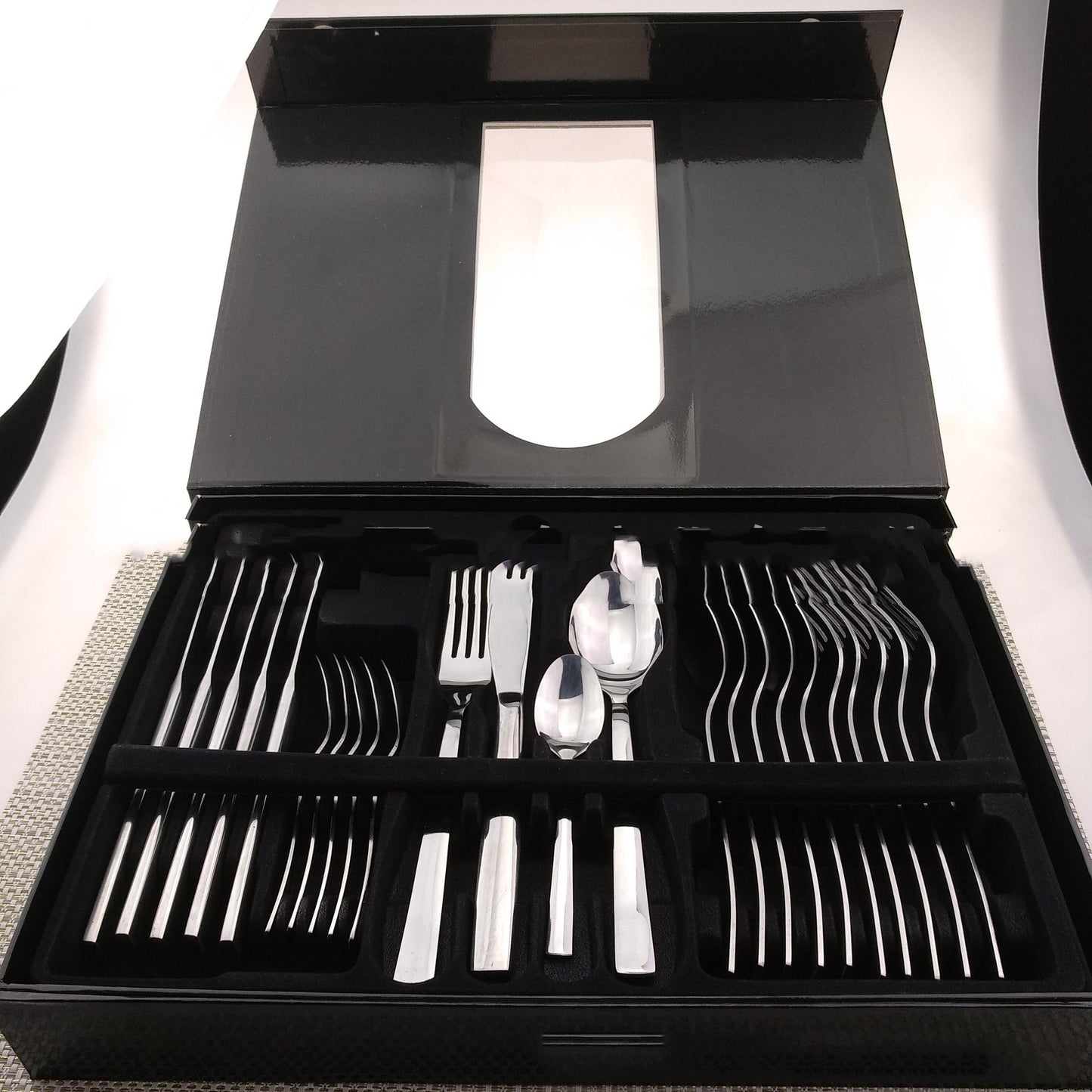 Golden Touch Stainless Steel Western Cutlery 24-Piece Set