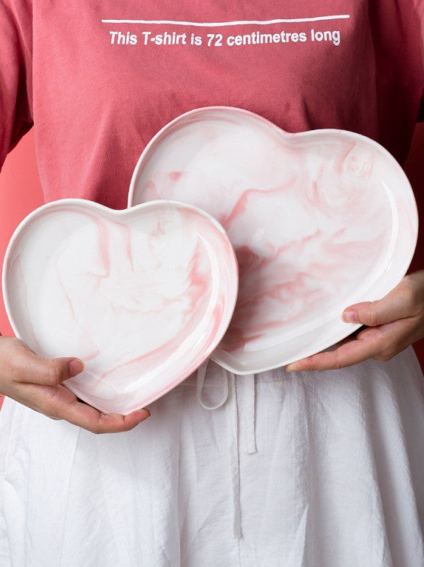 Heartfelt Table: Ceramic Heart-shaped Tableware