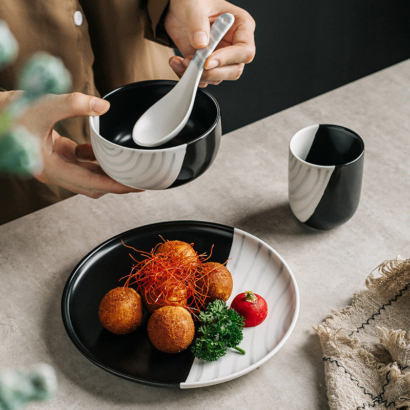 Monochrome Elegance: Ceramic Tableware Set