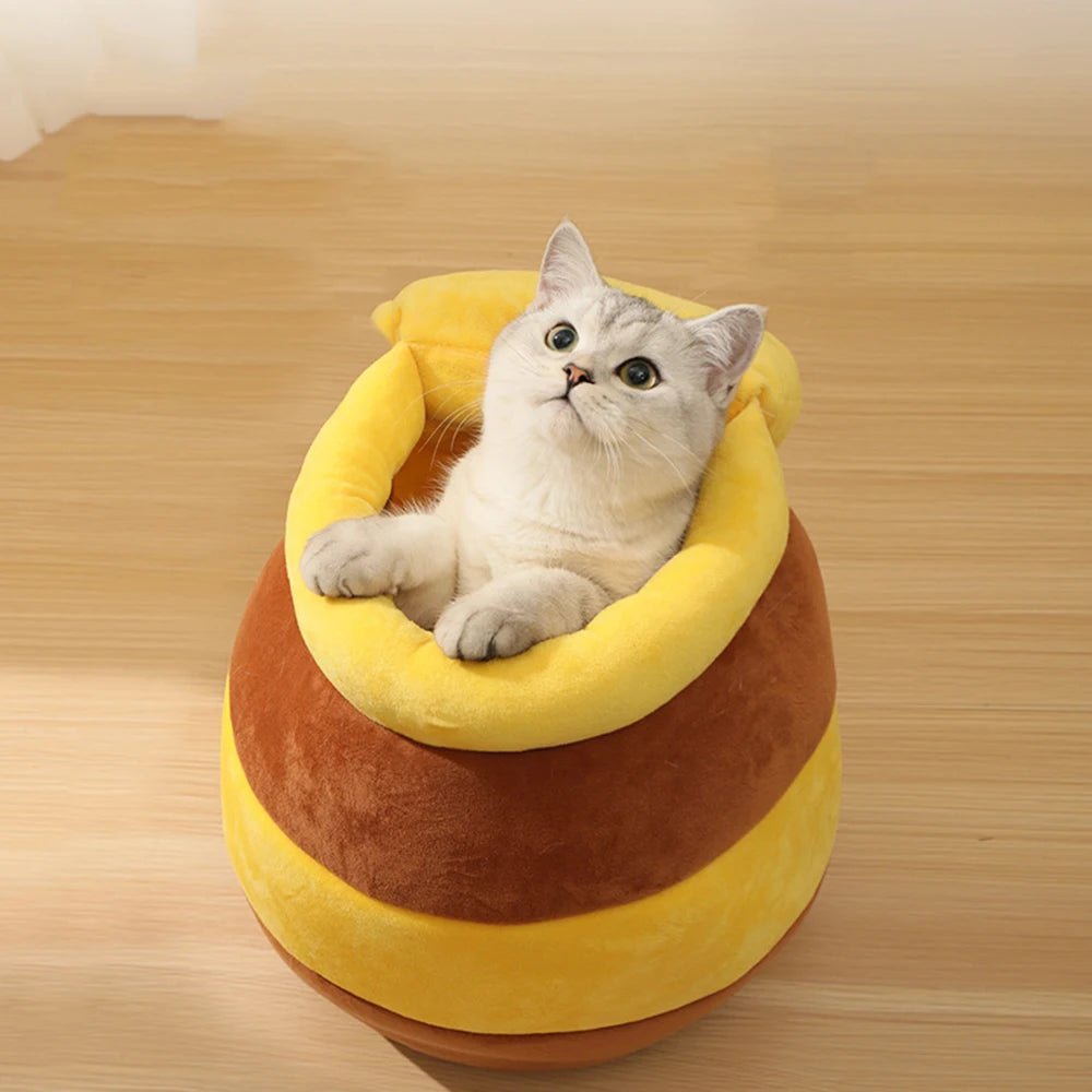 Honey Haven: Pet Bed