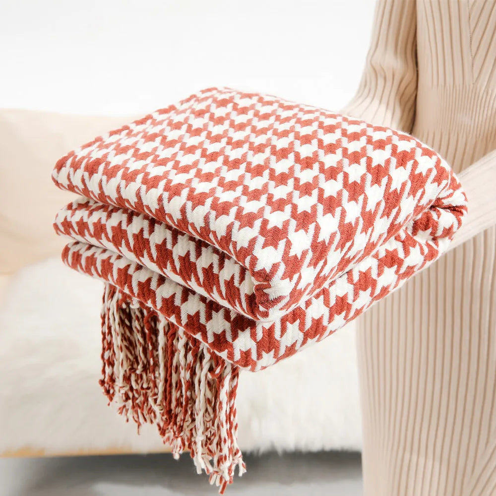 Houndstooth Pattern Knitted Throw