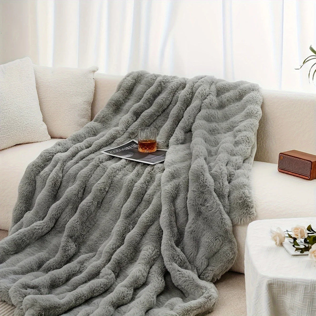 Cosy Faux Fur Throw