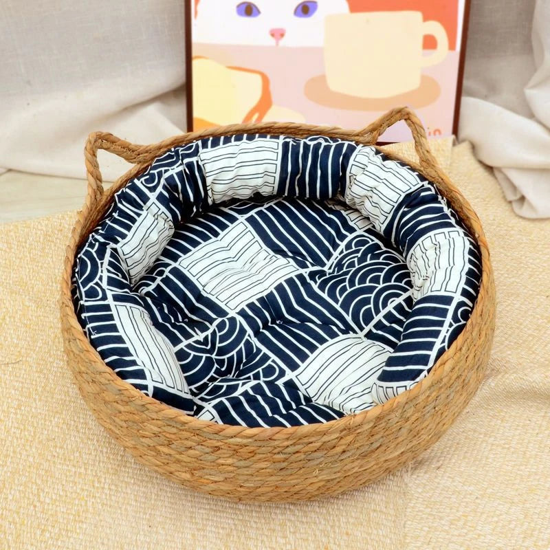 Rattan Retreat: Handwoven Cat Bed