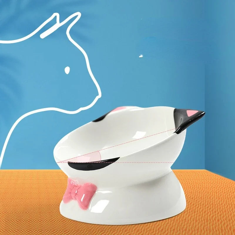 Feline Feast: Elevated Cat-Shaped Pet Bowl