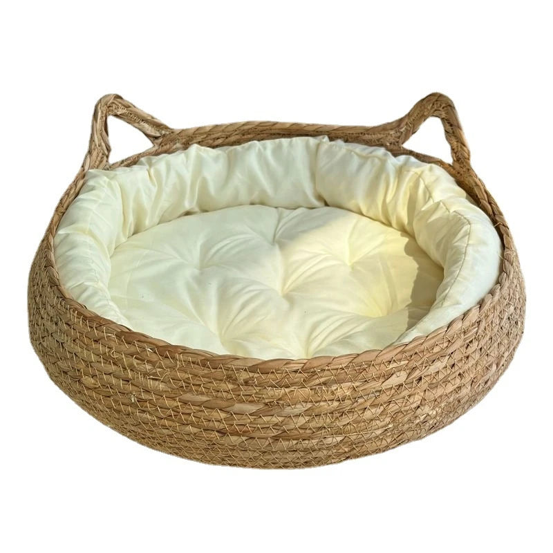 Rattan Retreat: Handwoven Cat Bed