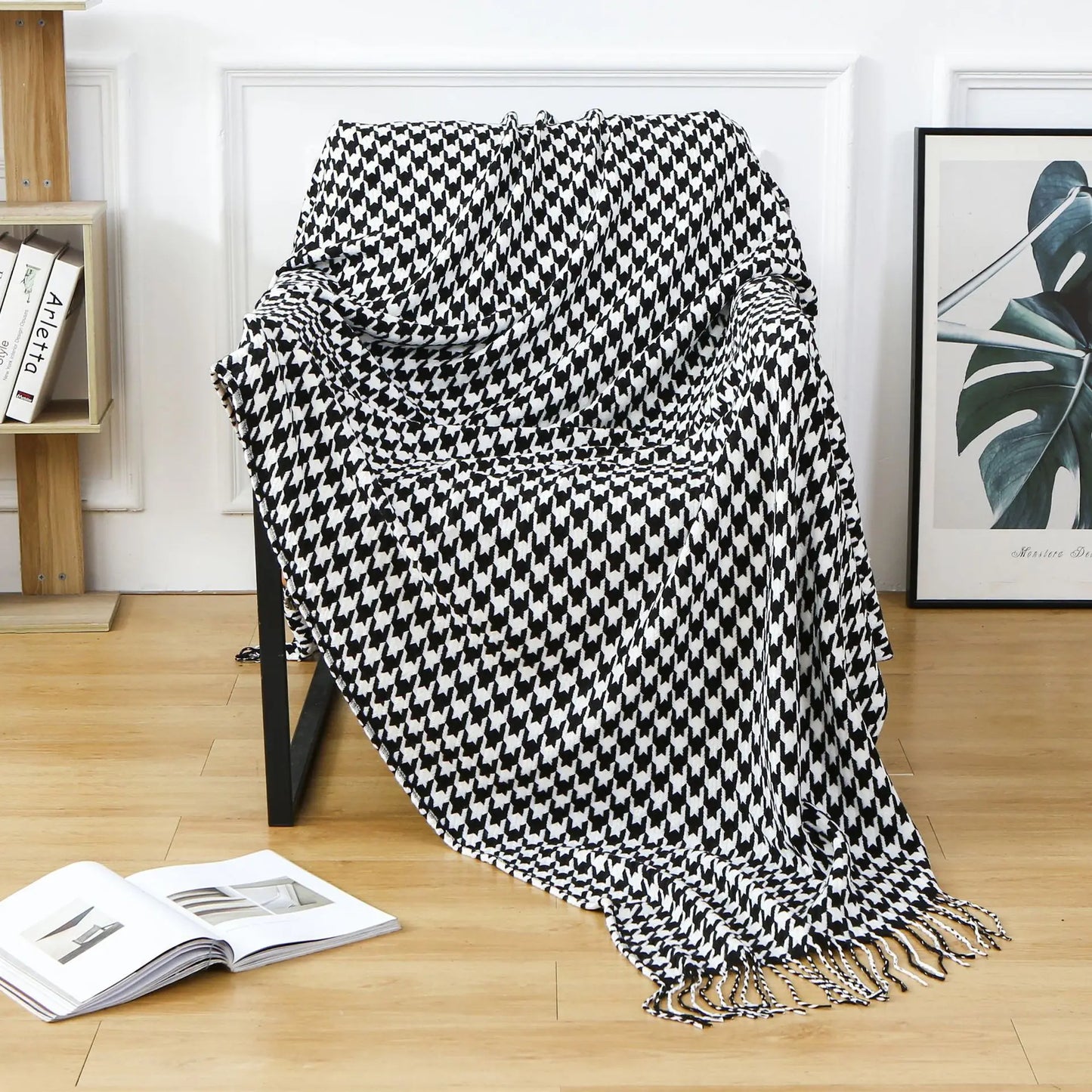 Houndstooth Pattern Knitted Throw