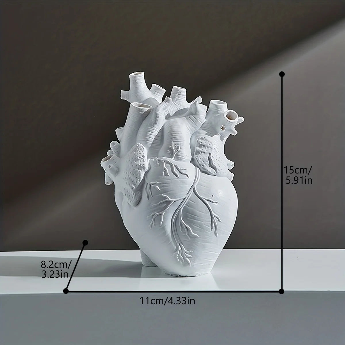 Heartfelt Bloom: Heart-Shaped Vase