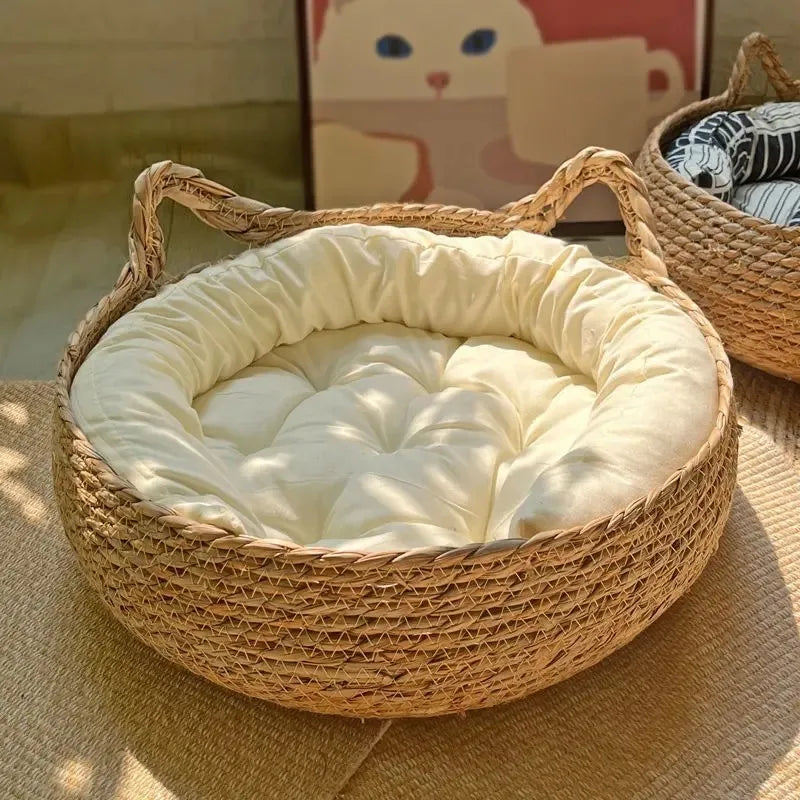 Rattan Retreat: Handwoven Cat Bed