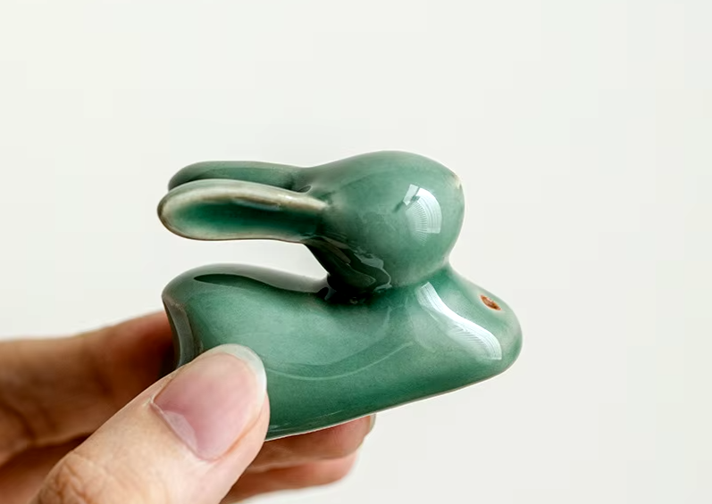 Lucky Rabbit Aroma - Jade Rabbit Incense Holder