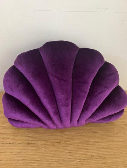 Ocean Bloom: Vibrant Shell-Shaped Cushions