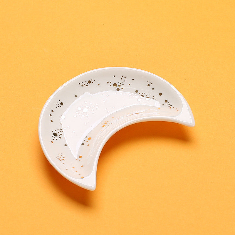 Lunar Elegance: Moon-Shaped Trinket Storage Dish