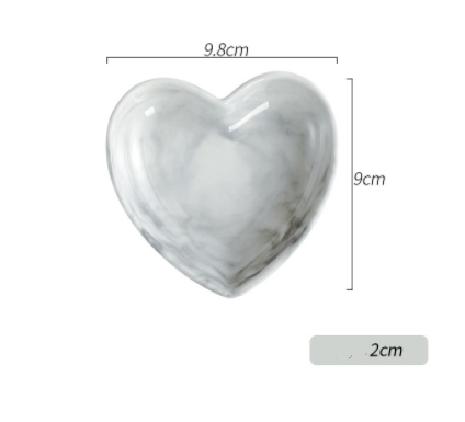 Heartfelt Table: Ceramic Heart-shaped Tableware