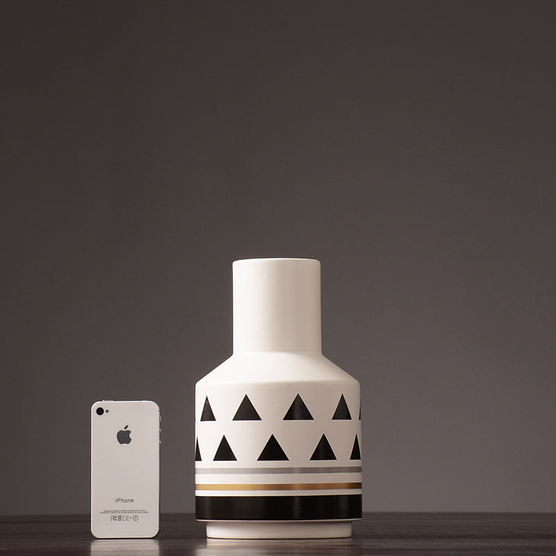 Geo Form: Geometric Vase