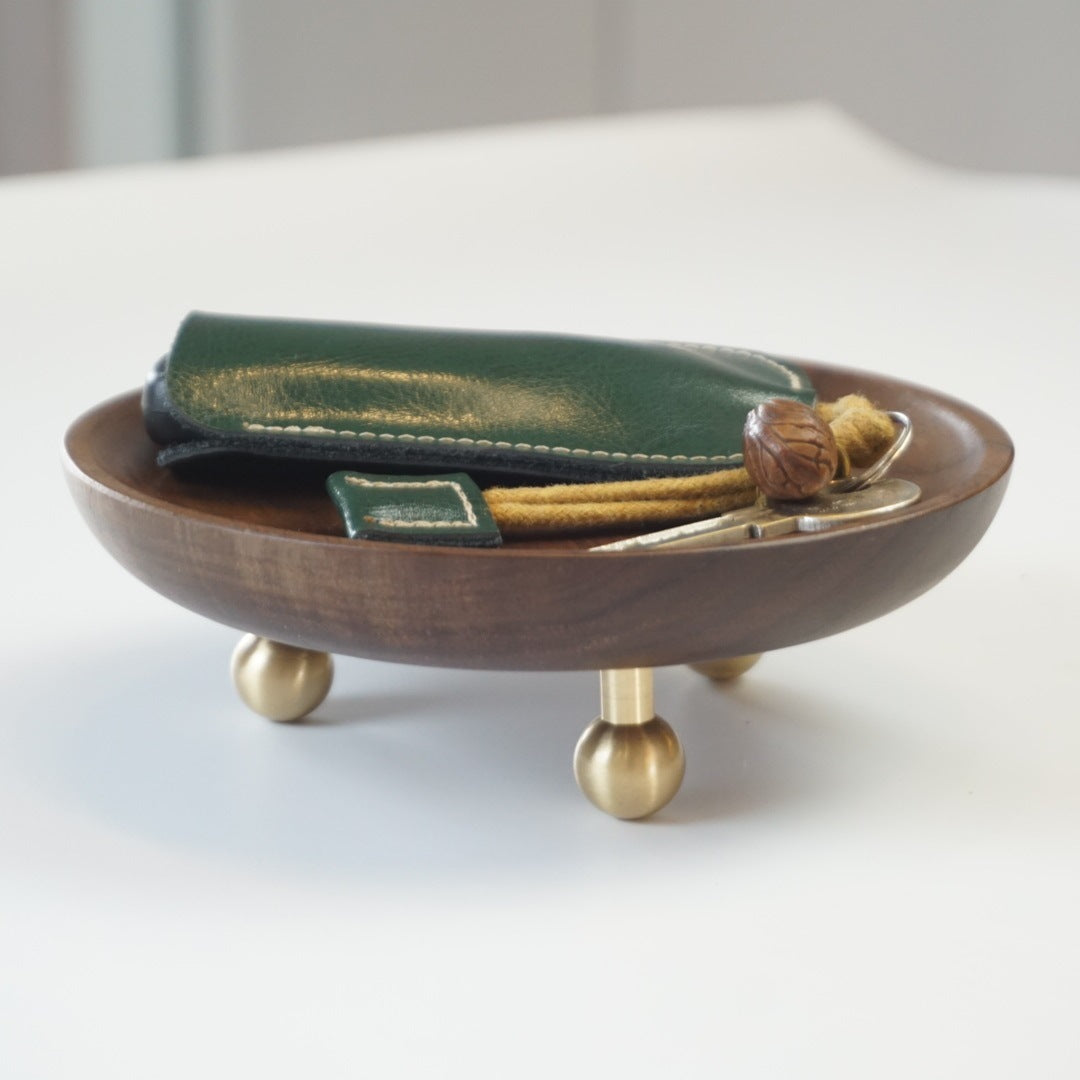 Nature's Charm: Wooden Jewellery Dish