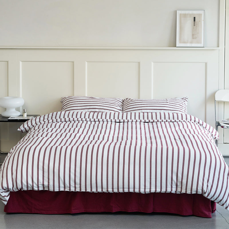 Cozy Stripes: Striped Bedding Set