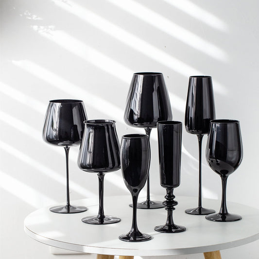 Black Porcelain Wine Glass