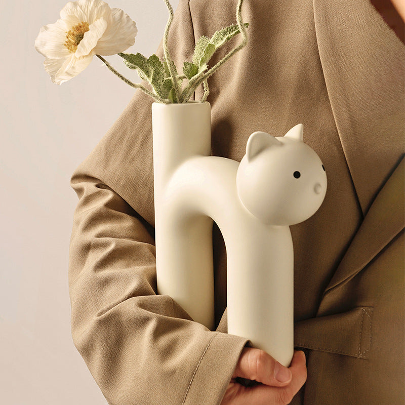 Feline Flourish: Cute Tube Cat Vase